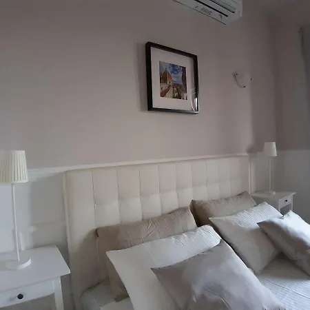 Hs4u Duomo View Art & Design Close To Central Train Station Apartment Florence